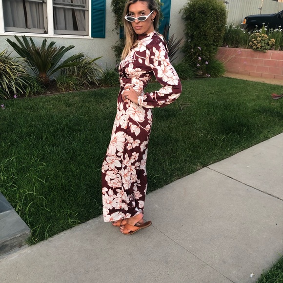 Flowerer Romper - Picture 3 of 7